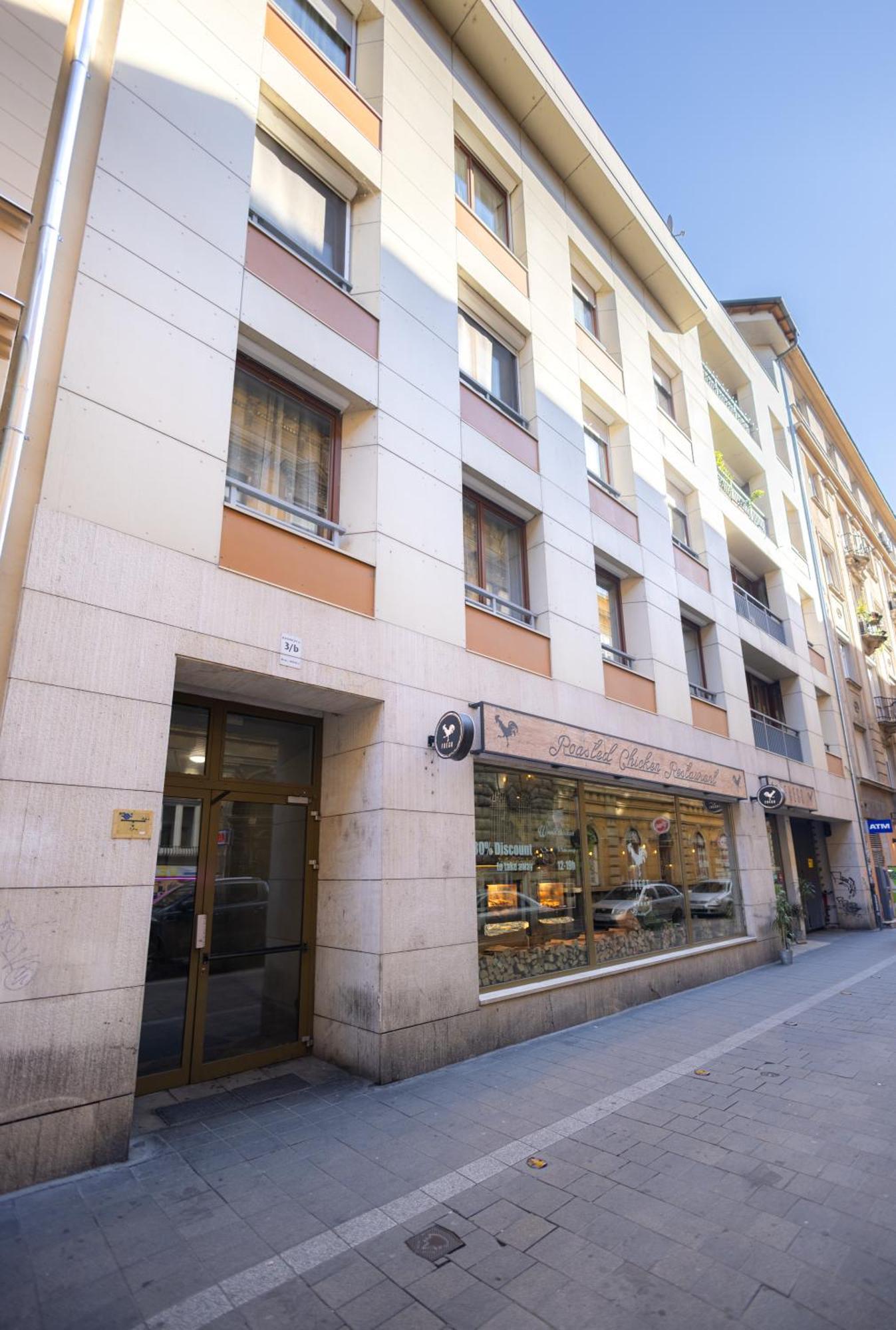 Apartament Free Parkin Sensational Location 3room