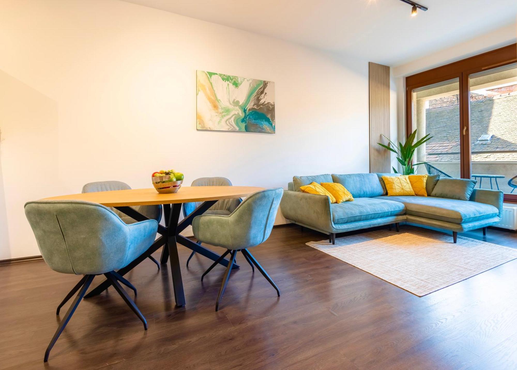 Free Parkin Sensational Location 3room Apartament